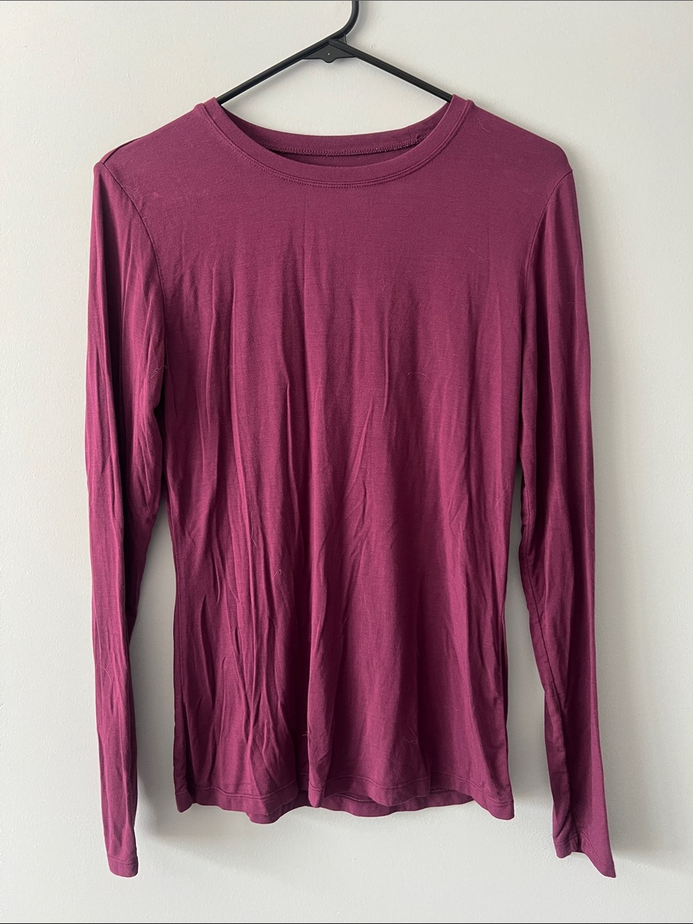 Cuddl Duds- Women's Long Sleeve Crewneck Top - Berry